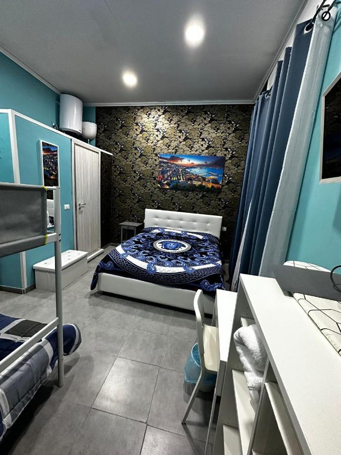 B&B Spaccanapoli A Due Passi Da Via Tribunali Exterior photo