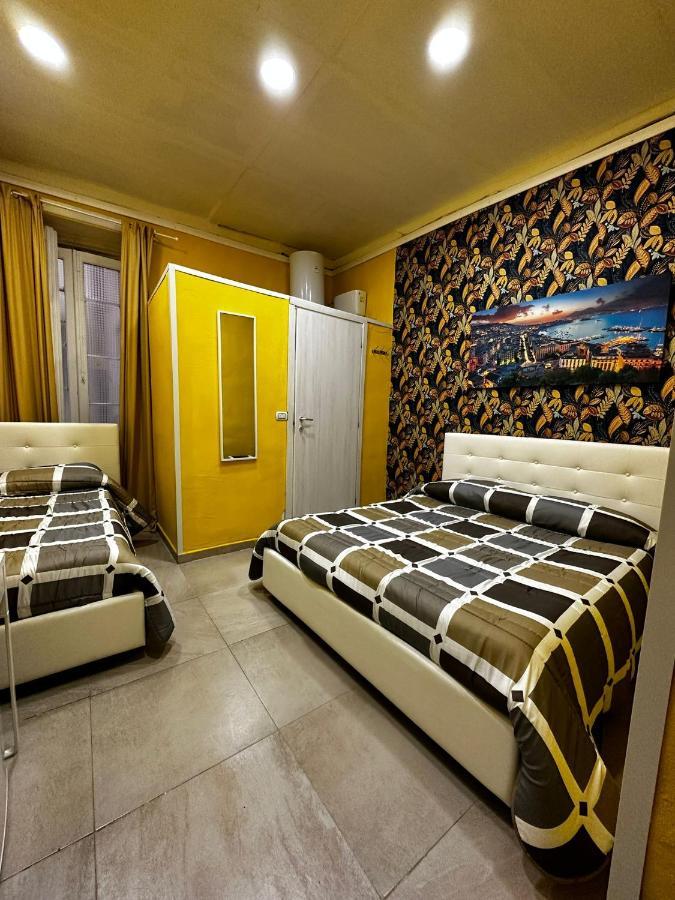 B&B Spaccanapoli A Due Passi Da Via Tribunali Exterior photo